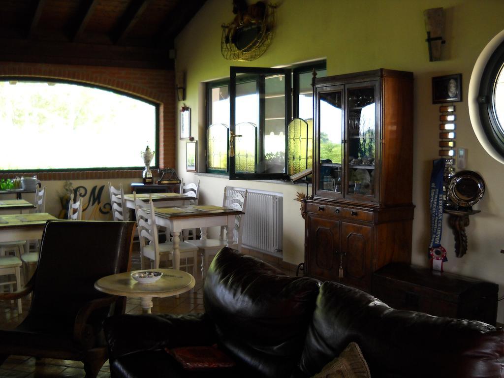 Agriturismo Maiocchi Villa Borgarello Екстериор снимка