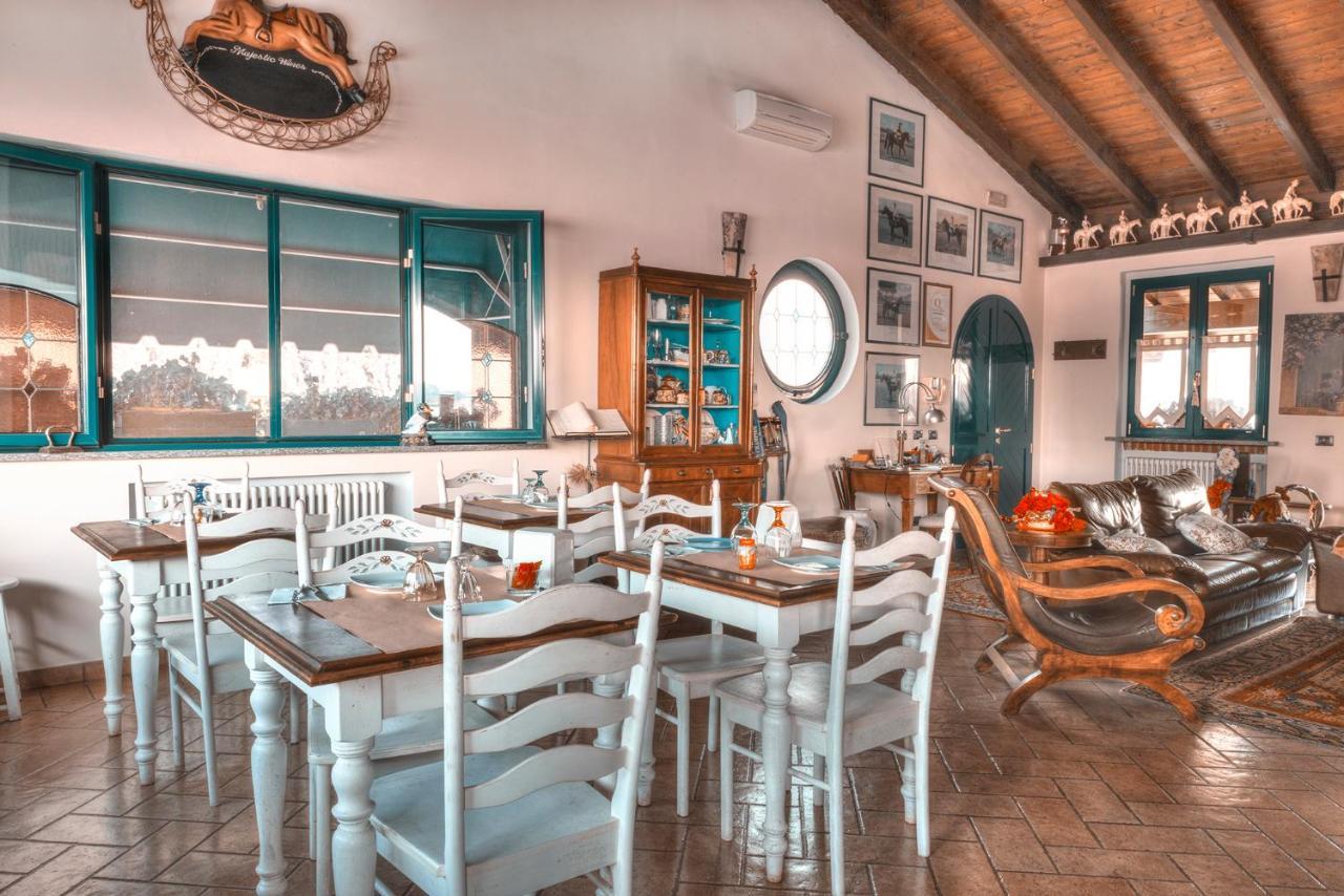 Agriturismo Maiocchi Villa Borgarello Екстериор снимка